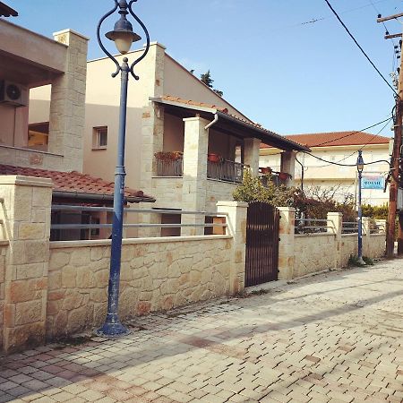Fouli House Aparthotel Пефкохори Екстериор снимка