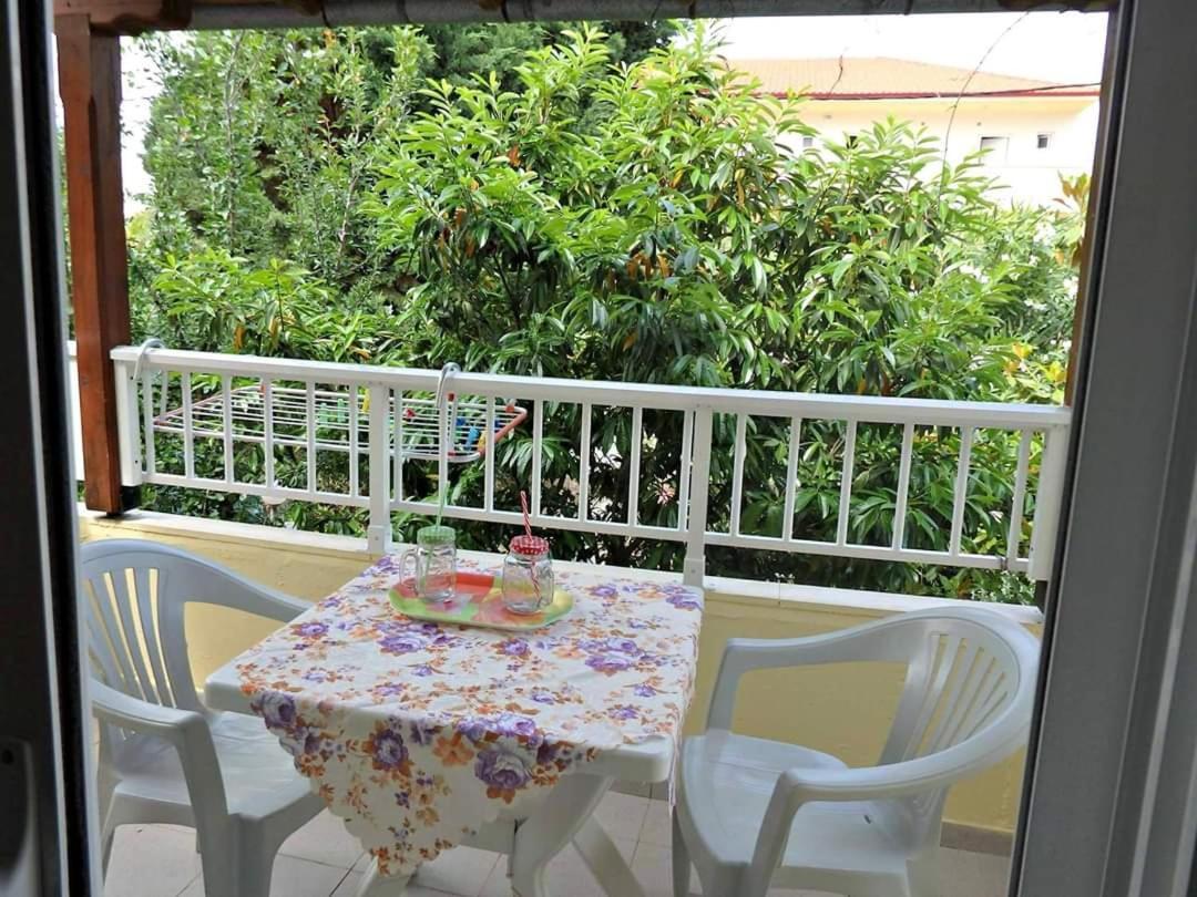 Fouli House Aparthotel Пефкохори Екстериор снимка